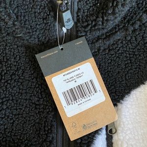 ✔️Authentic Supreme x NORTH FACE Sherpa Jacket 🌎